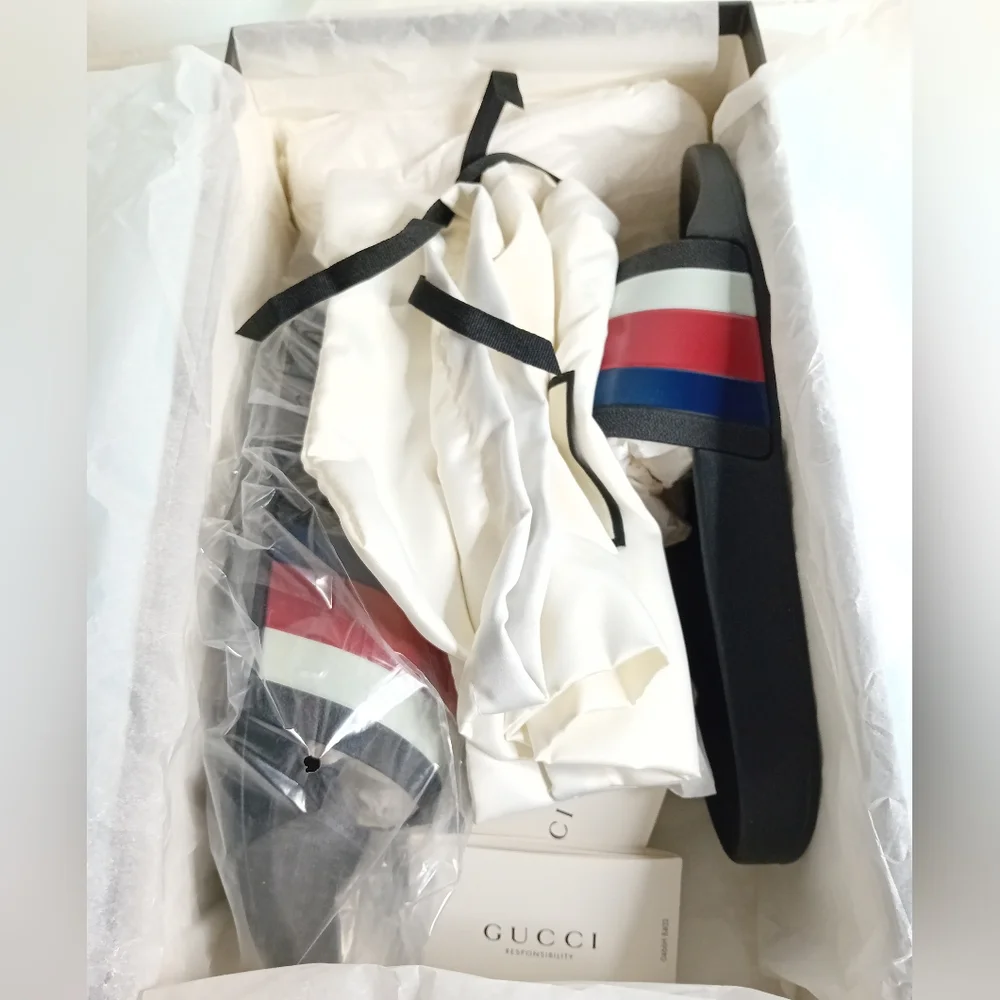 New Gucci 💯Authentic WEB RUBBER Slides IN BLACK Blue / Red & White Sandals